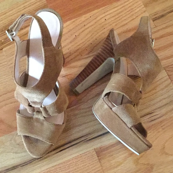 Sole Society cognac brown suede platform heels - Picture 1 of 8